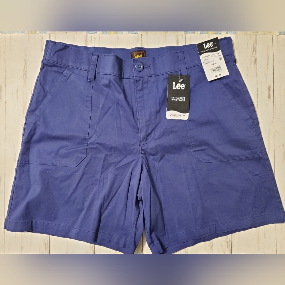 Lee navy blue shorts size 14M